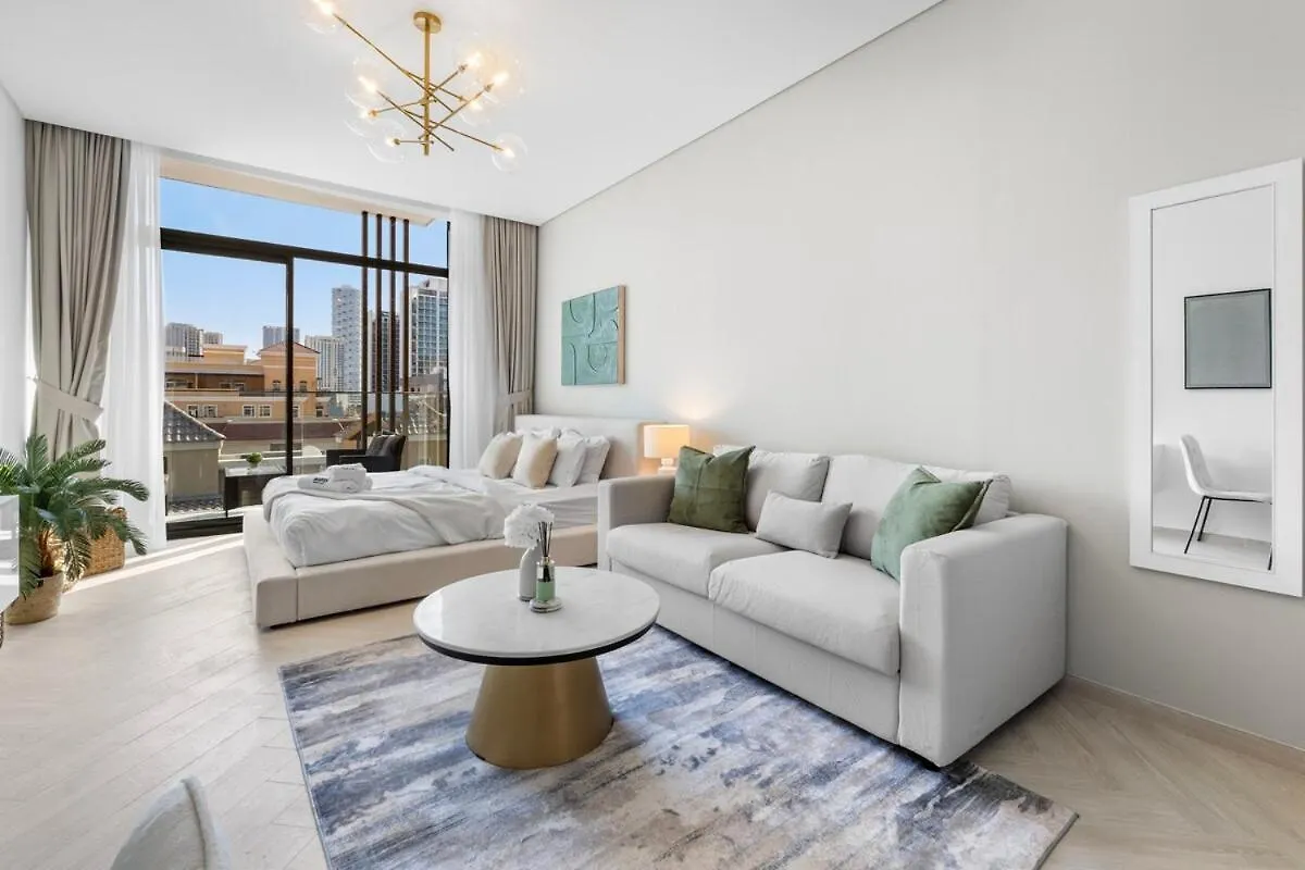 Waves - Elegant & Lavish Studio Apt For 4 In Jvc Dubai