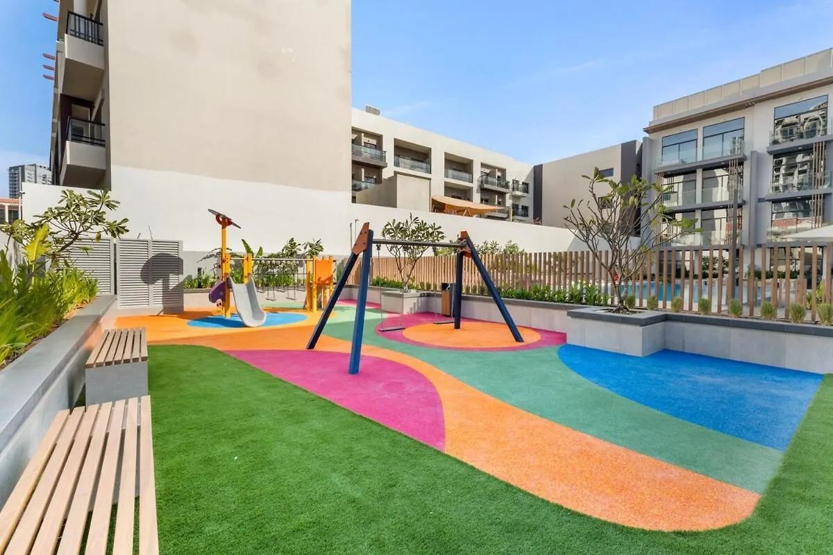 Apartment Waves - Elegant & Lavish Studio Apt For 4 In Jvc Dubai