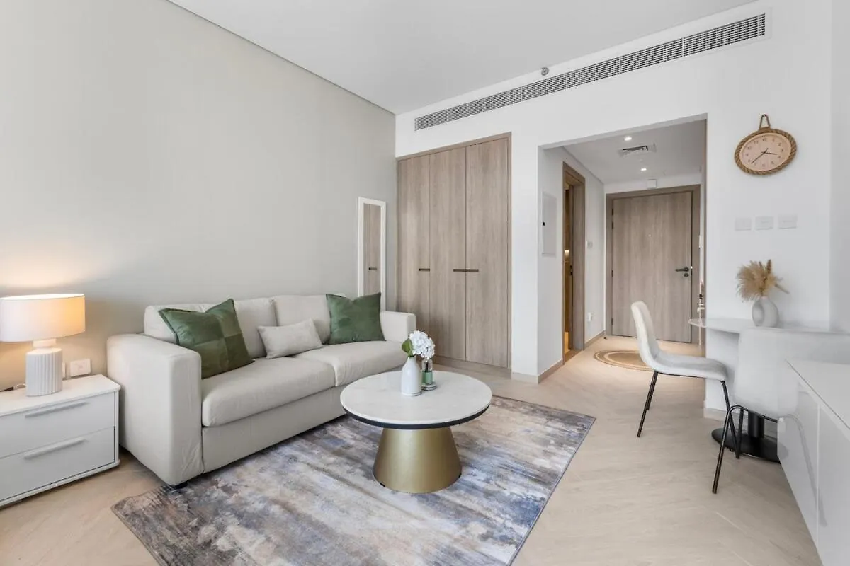 Waves - Elegant & Lavish Studio Apt For 4 In Jvc Dubai United Arab Emirates