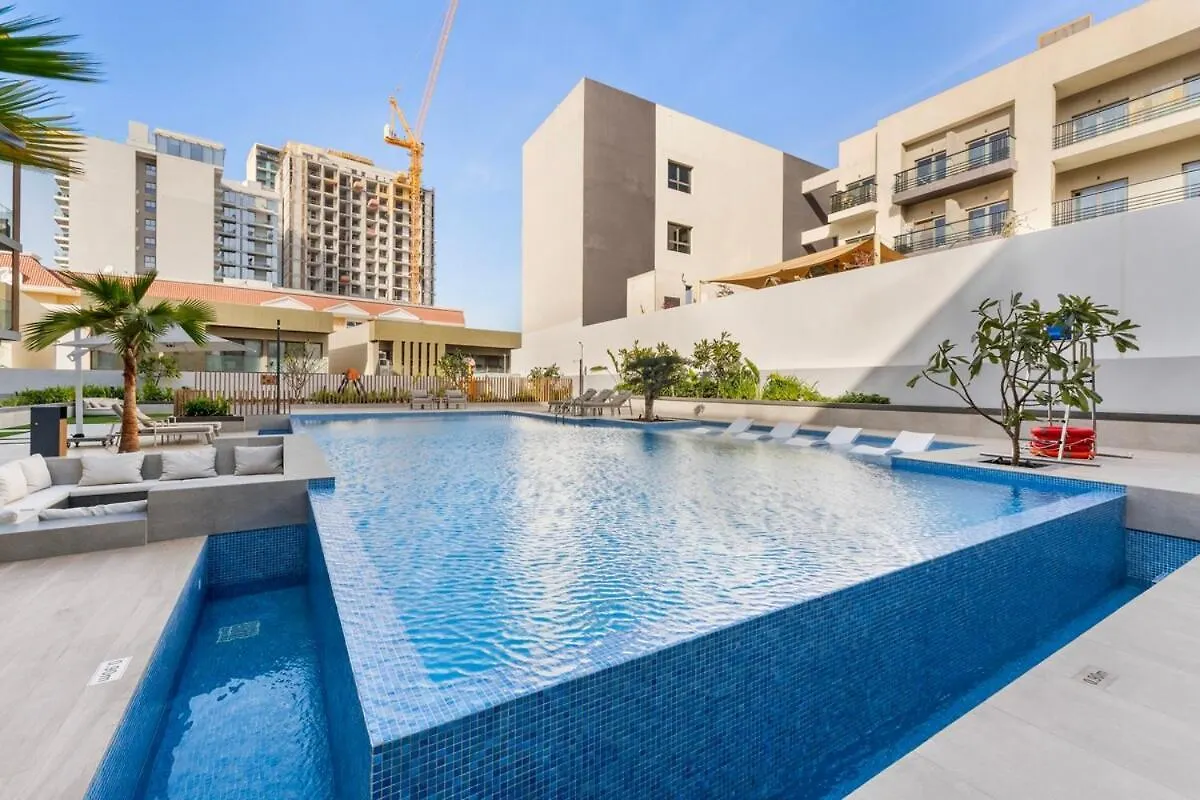 Waves - Elegant & Lavish Studio Apt For 4 In Jvc Dubai 0*,  United Arab Emirates