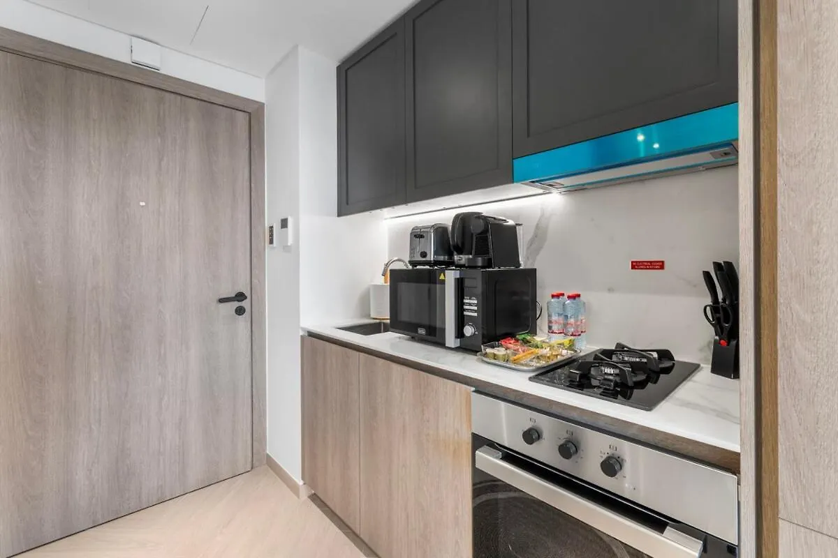 Waves - Elegant & Lavish Studio Apt For 4 In Jvc Dubai